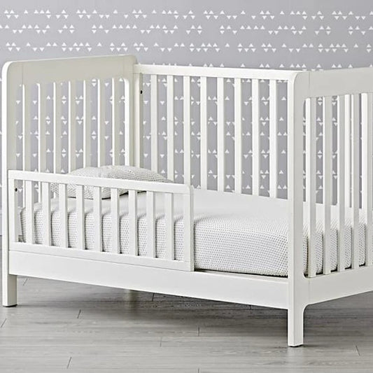 Quality Pine wood baby crib 4 in 1 baby cot easy to convert to toddler bed