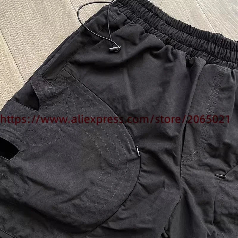 Whoisjacov pair of Puffer Shorts Cargo Men Women High Quality Multi Pocket Oversize Breeches